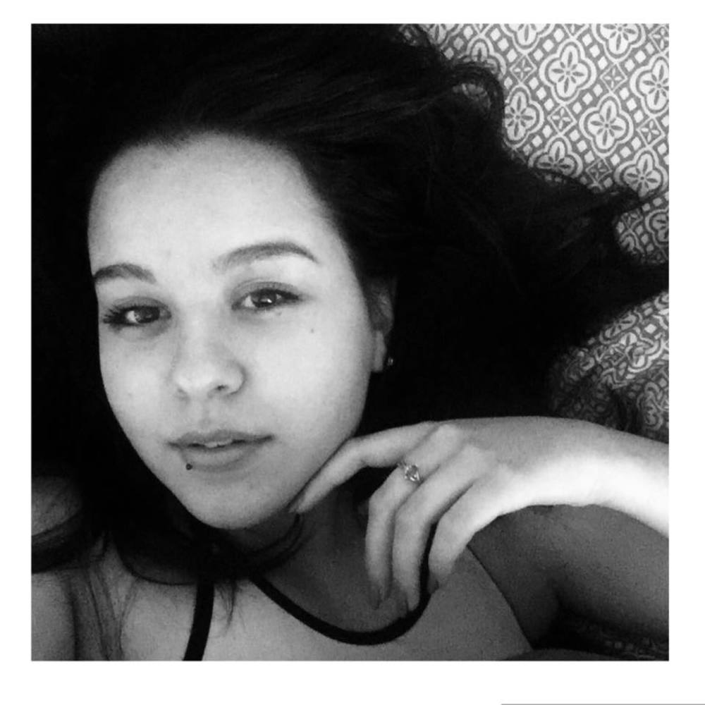 Meet your Posher, Hannah